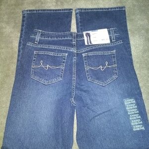 Women's jeans